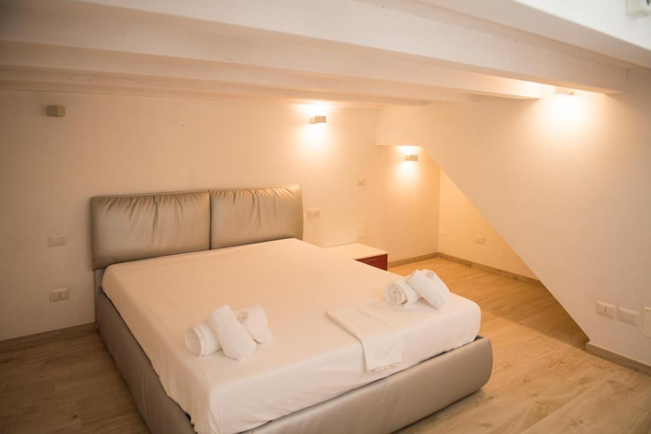 Palazzo Absolem Luxury Apartment Monopoli Exterior foto