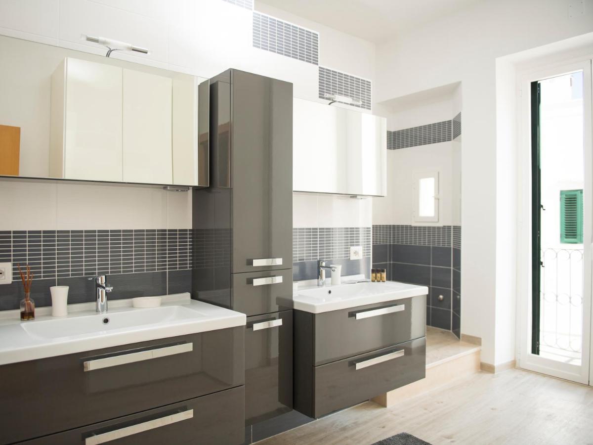 Palazzo Absolem Luxury Apartment Monopoli Exterior foto